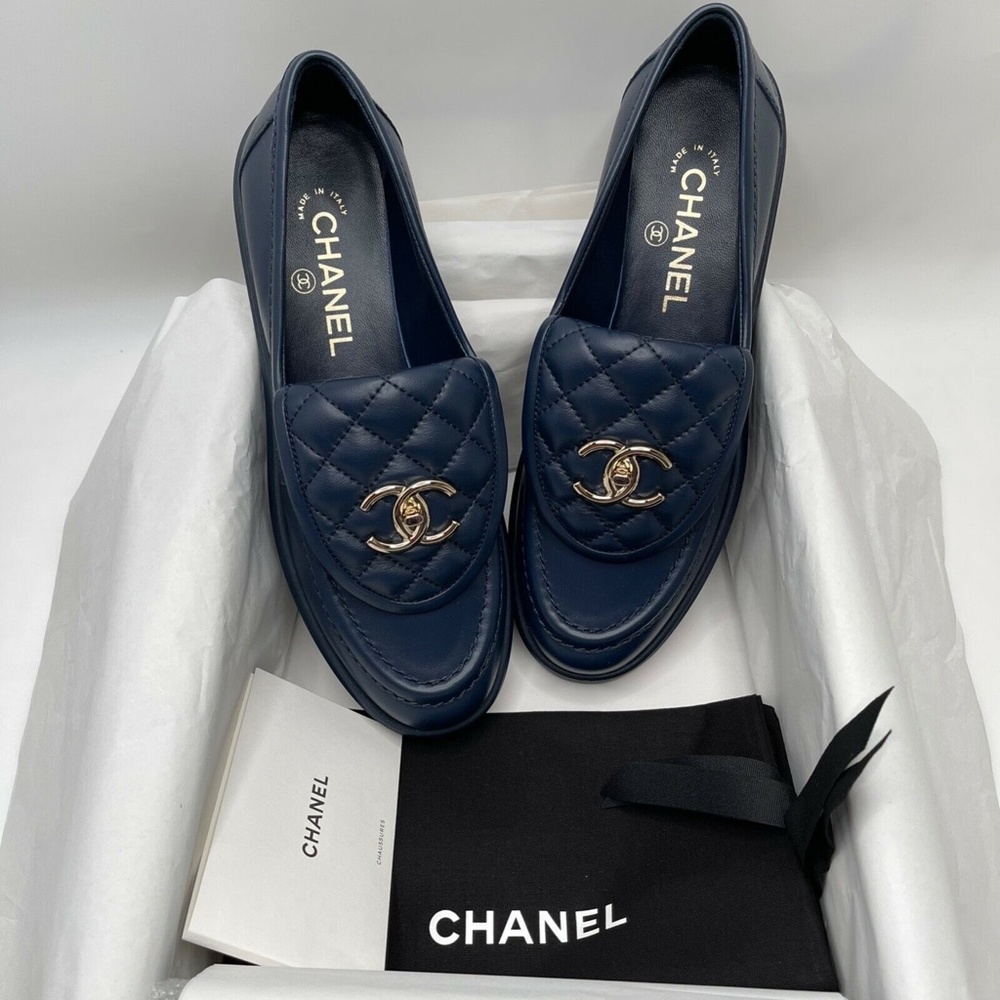 ❌❌ SOLD Chanel NIB 2021 Navy Blue Gold CC Logo Quilted Flap Flats Loafers - Picture 12 of 14